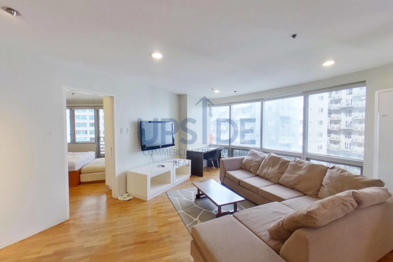 Spacious 2-Bedroom in Easton Place Makati