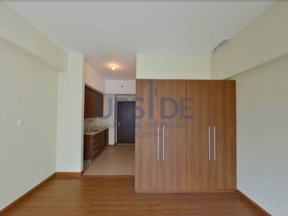 Unfurnished Studio in Shang Salcedo Place Makati
