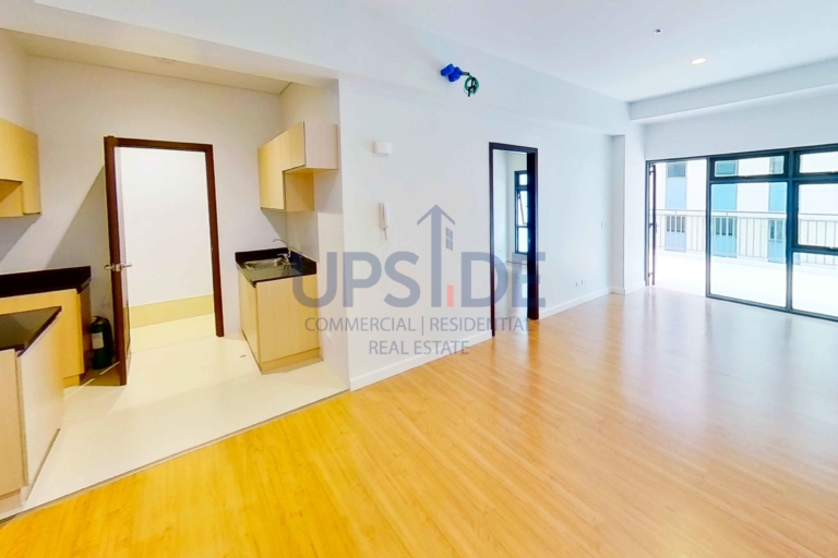 Special 1-Bedroom Amenity Floor Unit With Huge Balcony + 1 Parking Slot In Solstice Makati