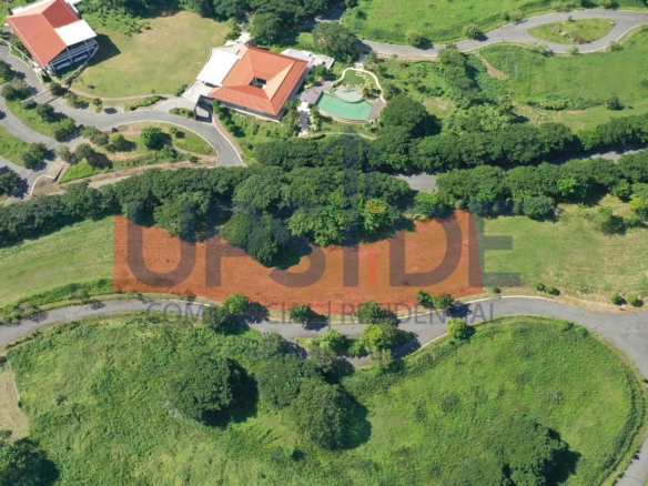 Elaro 818sqm Park Estate Lot for Sale