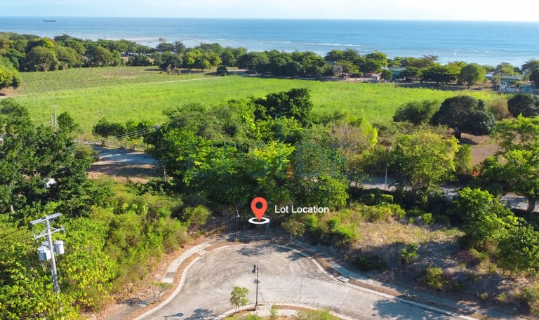 Beach Lot in Playa Calatagan Batangas for Sale