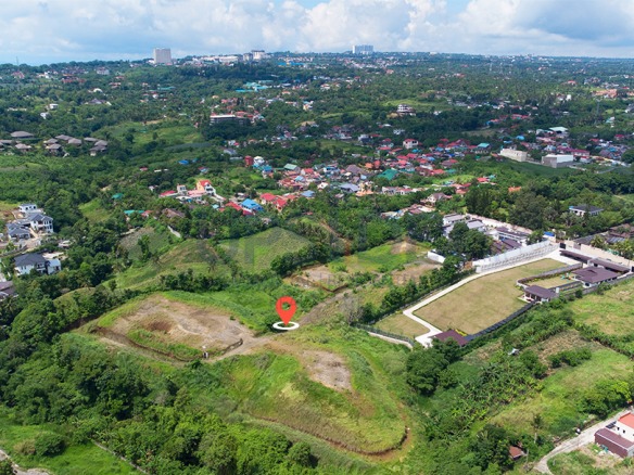 Tagaytay Lot 1.87 hectare near Anya Resort Tagaytay