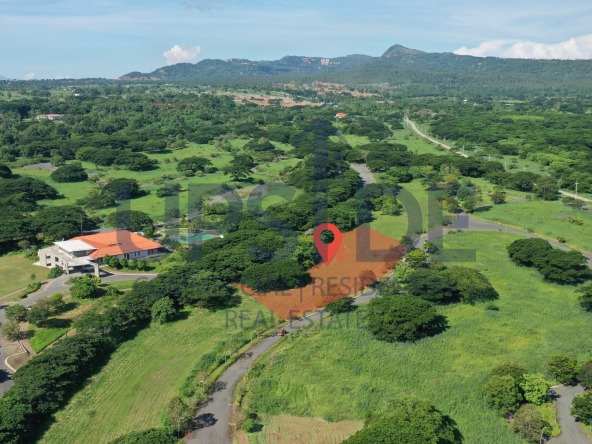 3,286sqm Elaro Park Estate Lot Across the Main Clubhouse for Sale