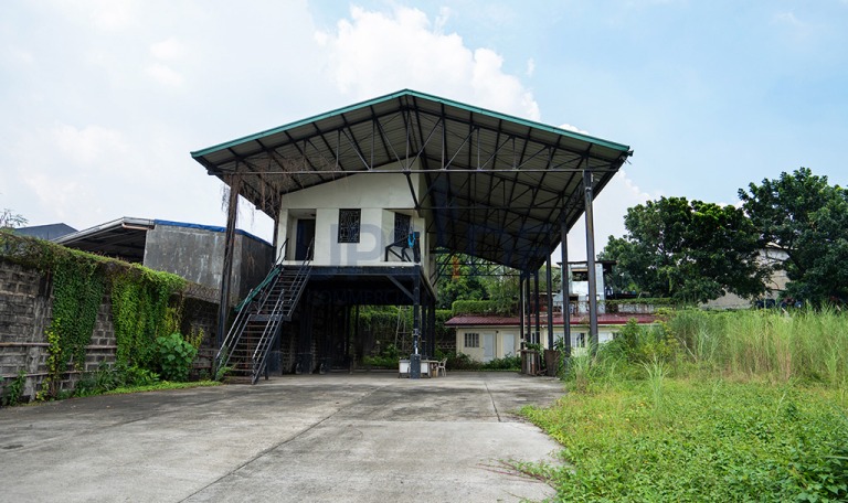 Valenzuela Industrial Warehouse For Sale 2,830sqm