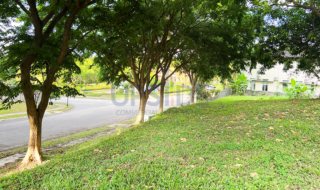 Ayala Westgrove Heights vacant lot near Kidsgrove for sale