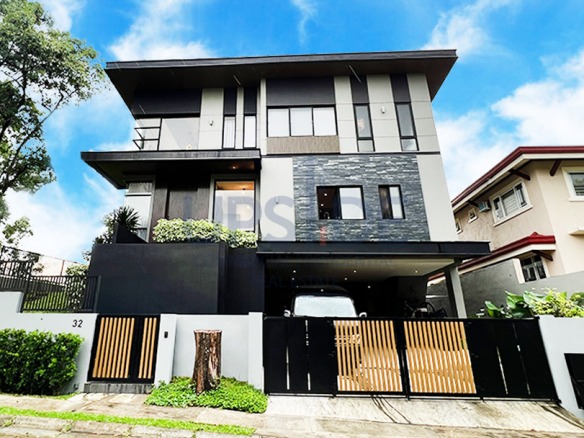 Ayala Westgrove Heights 5-Bedroom House For Sale