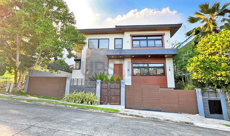 Ayala Westgrove Heights House For Sale