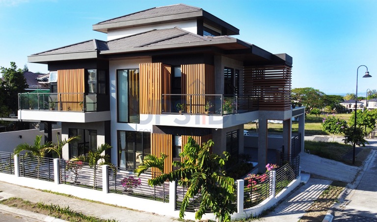 Bali Mansions Brand New 5BR with Swimming Pool For Sale