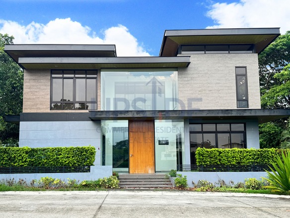 Treveia Nuvali House and Lot for Sale