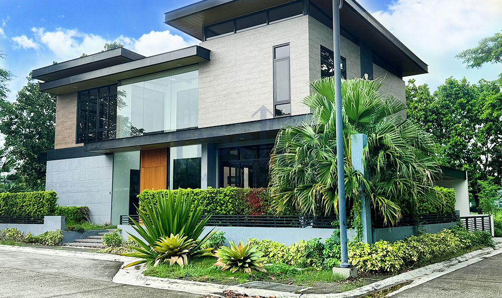 Treveia Nuvali House and Lot for Sale