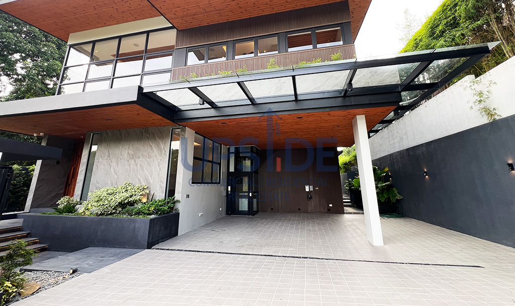 Ayala Westgrove Heights Brand New House for Sale - The Smart Luxe House