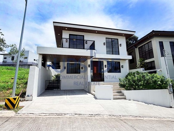 Brazilia Heights House for Sale - Modern Farmhouse