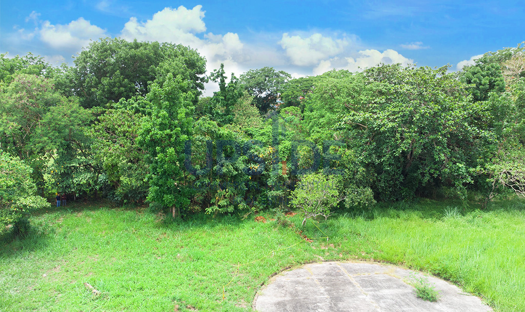 Monte Cecilia Fairway Lot for Sale