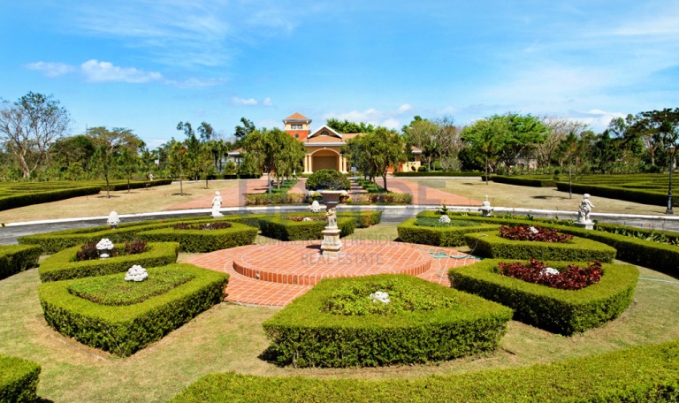 Promenade Sta. Rosa Lot for Sale Near the Clubhouse