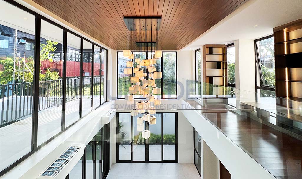 Ayala Westgrove Heights House For Sale Facing the Sports Center - Torre Vista