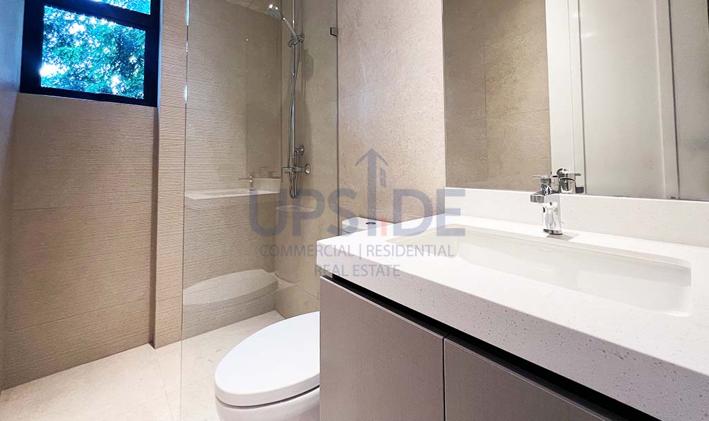 Ayala Westgrove Heights House For Sale Facing the Sports Center - Torre Vista