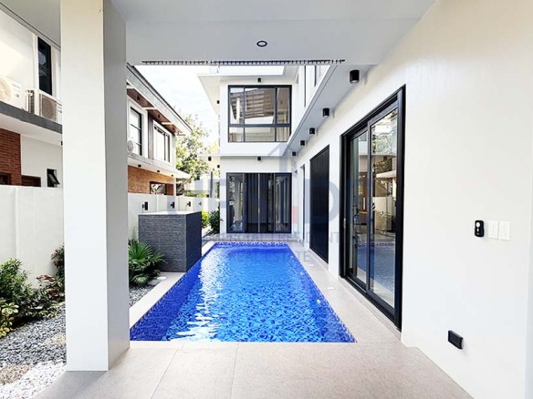 Ayala Alabang House For Sale with Swimming Pool