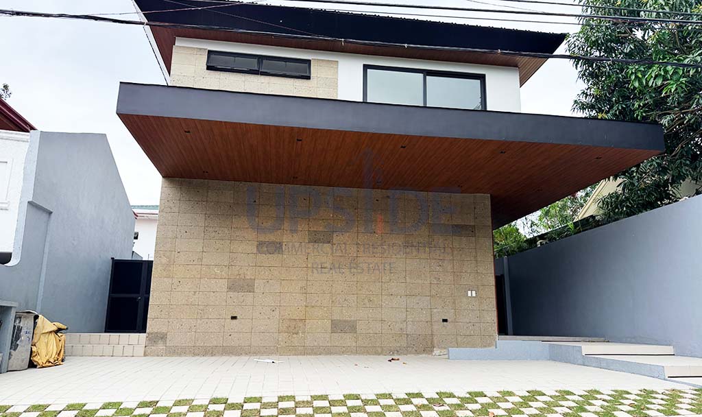 Ayala Alabang 5 Bedroom House For Sale