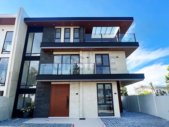 Avida Parkway Settings Nuvali Brand New House For Sale