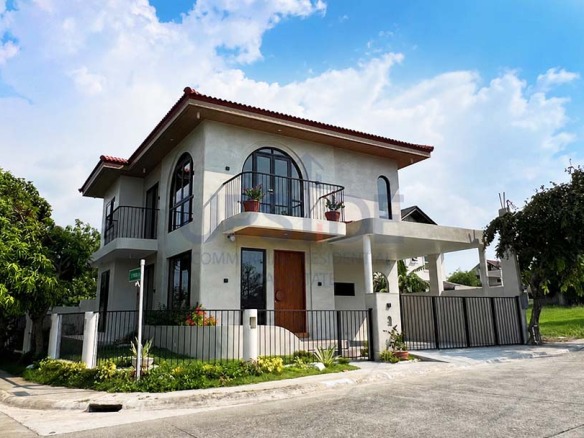 4 bedroom South Forbes Villas corner house for Sale — ₱27.5M — Cathay Land, Inc, Silang Cavite