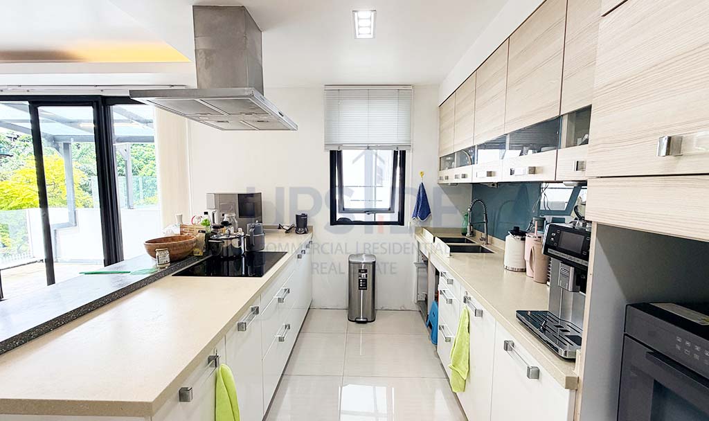 5 Bedroom Mckinley Hill Village House For Sale — ₱108M — Megaworld Corporation, Taguig, Metro Manila