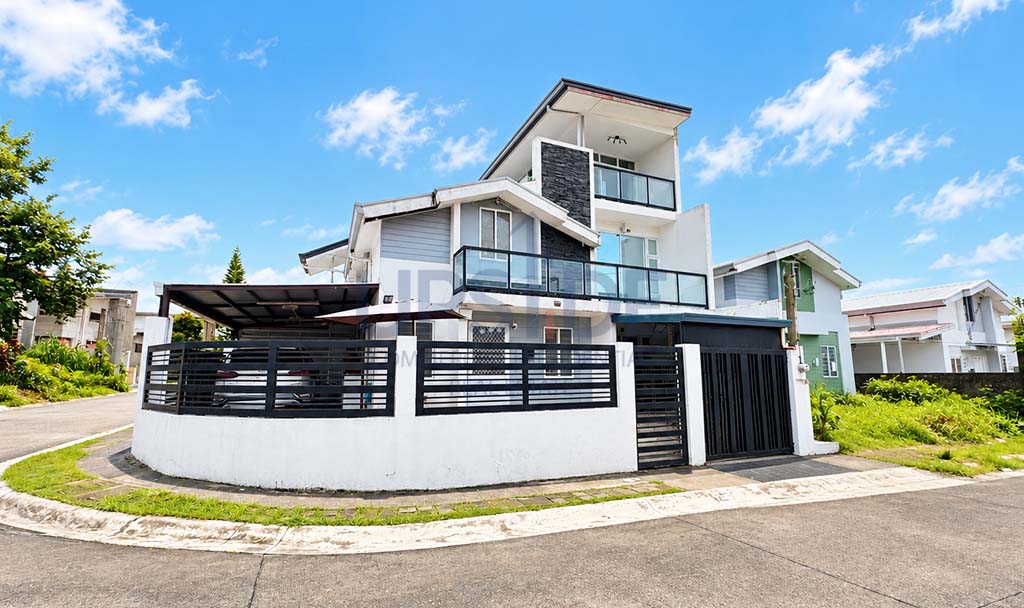 4 bedroom Avida Village Cerise Nuvali Corner House and Lot For Sale — ₱14M — Avida Land Corp, Calamba, Laguna