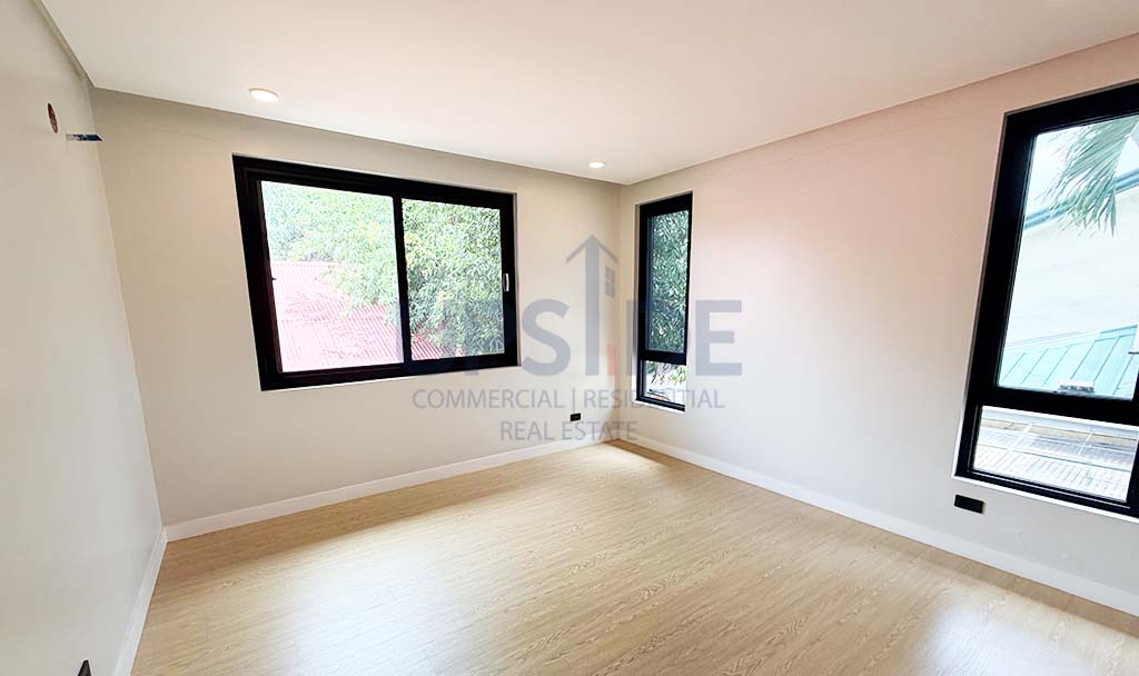 4 Bedroom BF Bayanihan, BF Homes Parañaque House For Sale — ₱42M — United BF Homeowners Association Incorporated, Parañaque