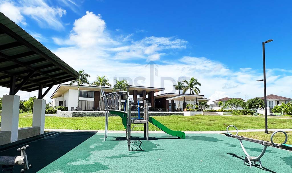 3 bedroom Hillcrest Estates Nuvali House For Sale — ₱21.5M — Avida Land Corp, Calamba Laguna