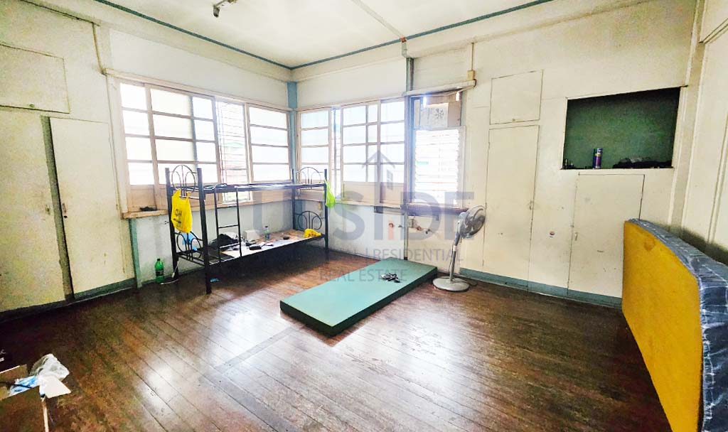 4 Bedroom Sta. Ana Manila House For Sale — ₱65M — Manila