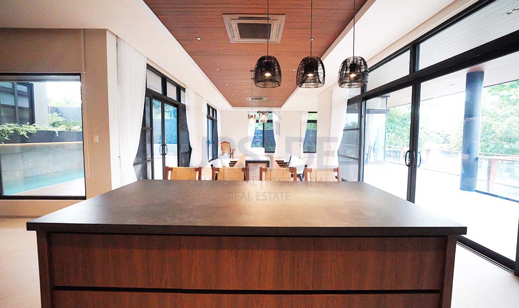 5 bedroom Ayala Westgrove Heights luxury house for Sale — ₱150M — Ayala Land Premier, Silang Cavite