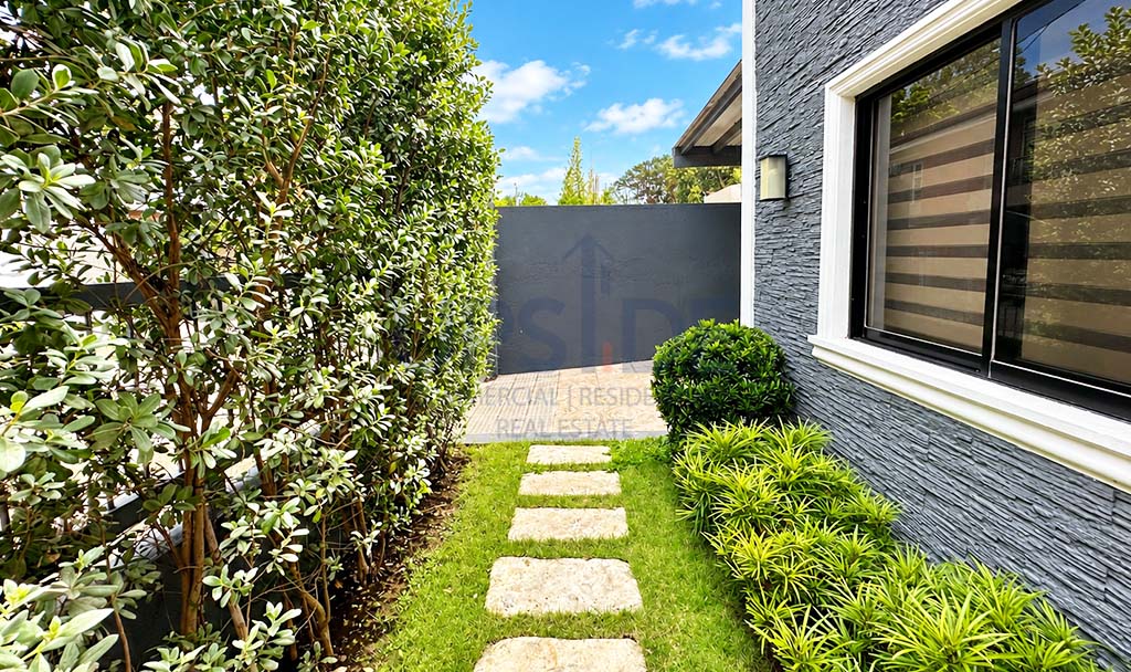 4 bedroom Santa Rosa Estates House For Sale — ₱20M — Avida Land Corp, Laguna