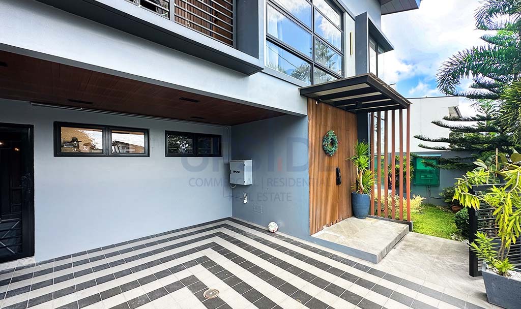 5 bedroom The Sonoma House For Sale — ₱25M — Empire East, Santa Rosa, Laguna